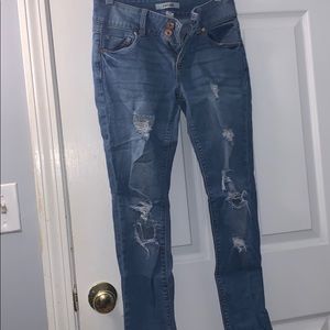 High waisted ripped jeans